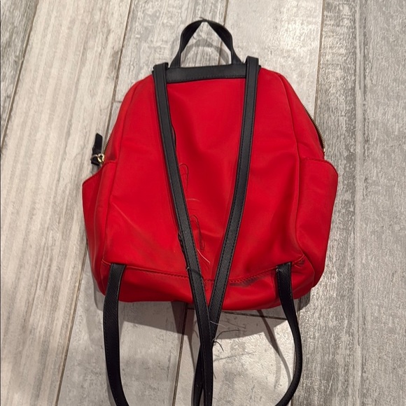 Kate Spade Red Backpack Vibrant Durable Design - Picture 3 of 3